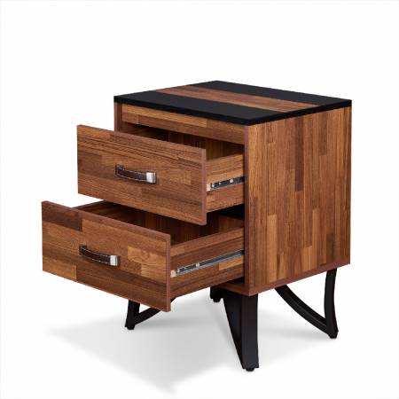 Dvě úložné zásuvky.